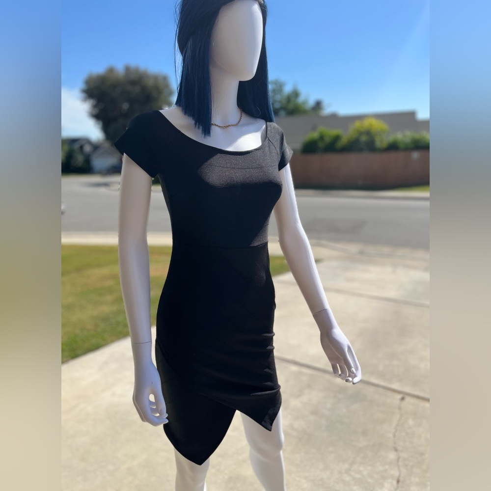 Super cute black dress